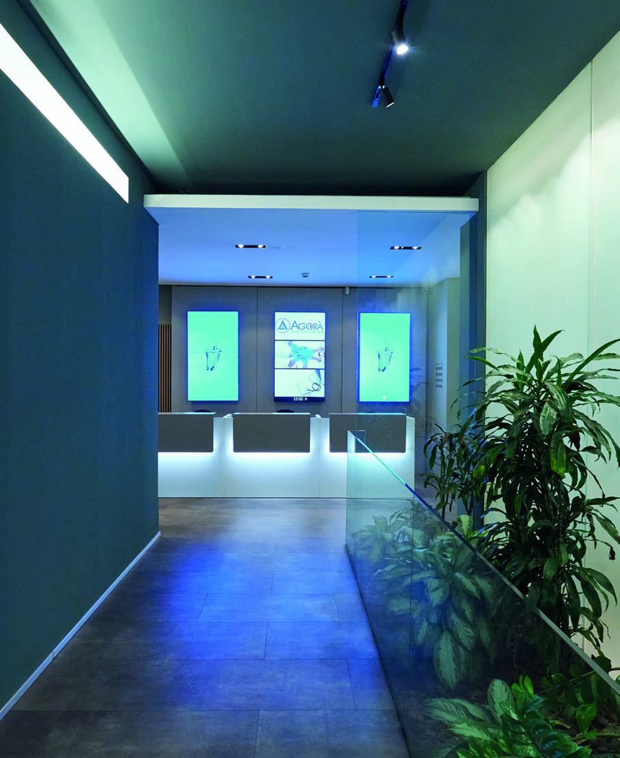 Ingresso del Centro Clinico e Formativo di Milano